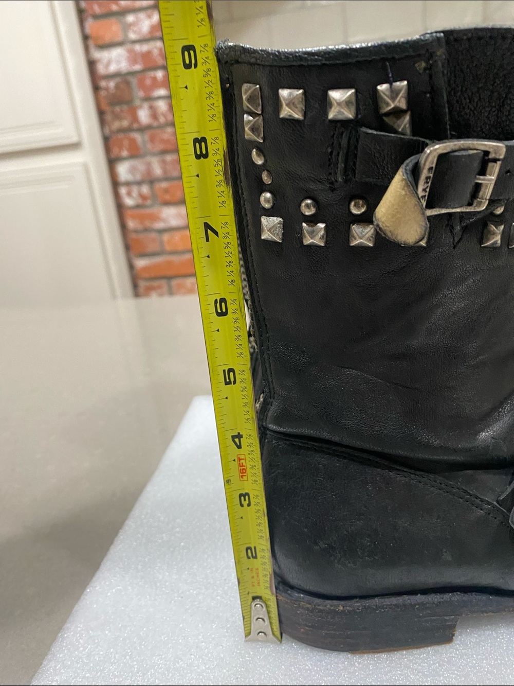 studded FRYE engineer boot womens 9/9.5 black leather - Picture 9 of 9